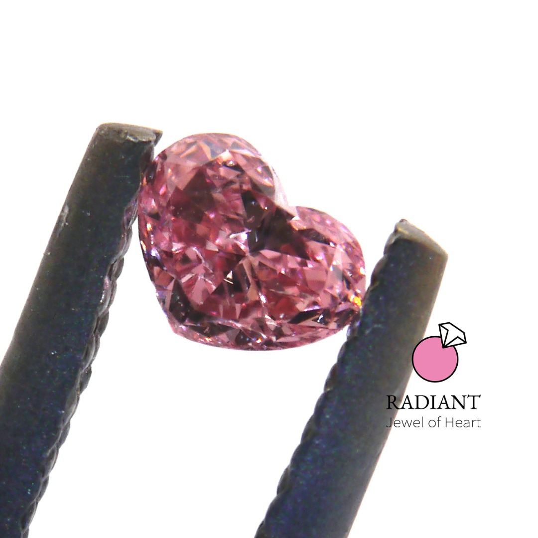 0.17 Natural Fancy Intense Pink SI2 Diamond