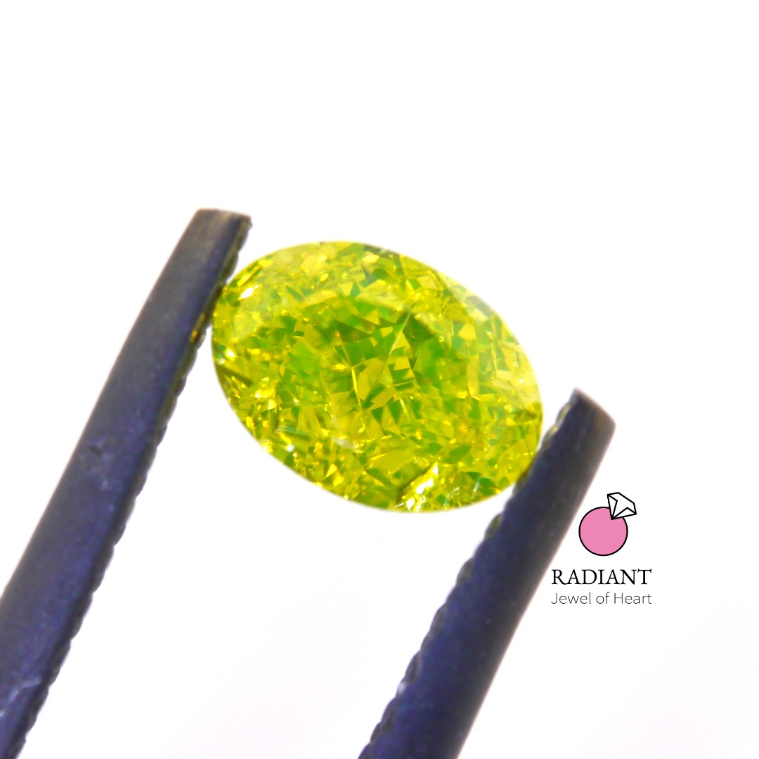 0.51 Fancy Vivid Greenish Yellow VVS2 Natural Color Diamond (SOLD)