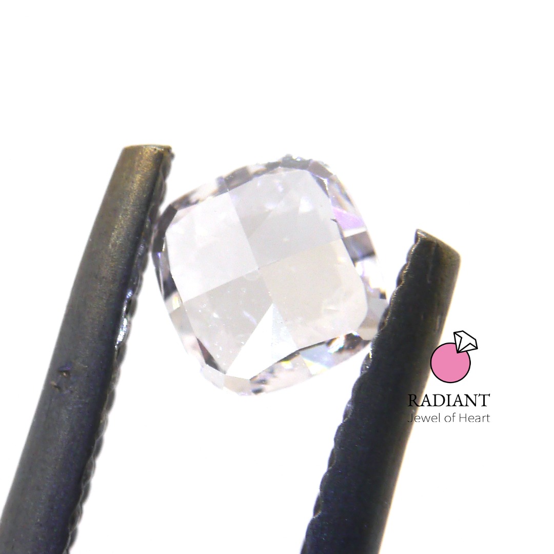 0.35 Natural Light Pinkish Brown SI1 Diamond