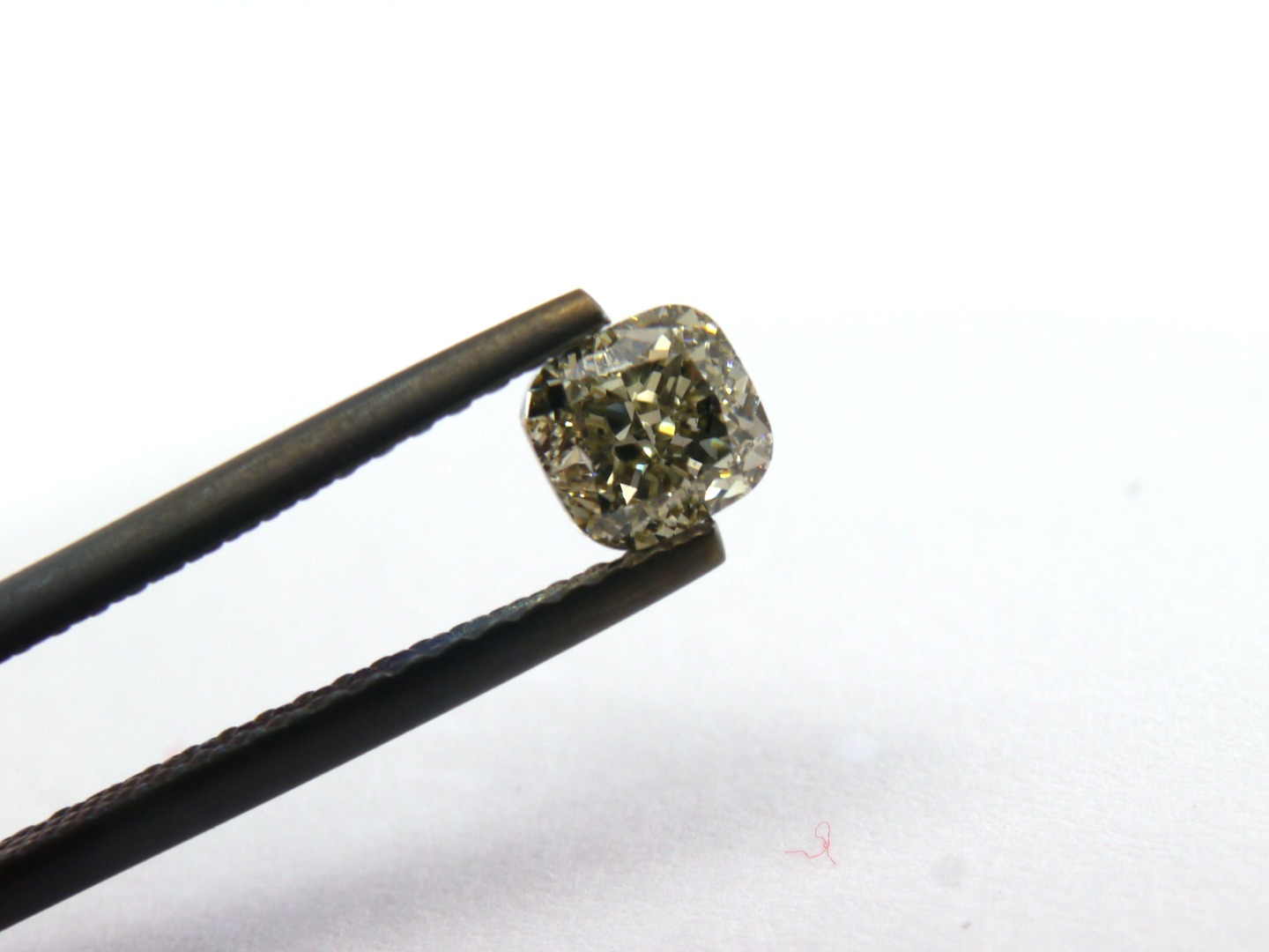 0.60 Natural Fancy Grayish Yellowish Green VVS2 Diamond (SOLD)