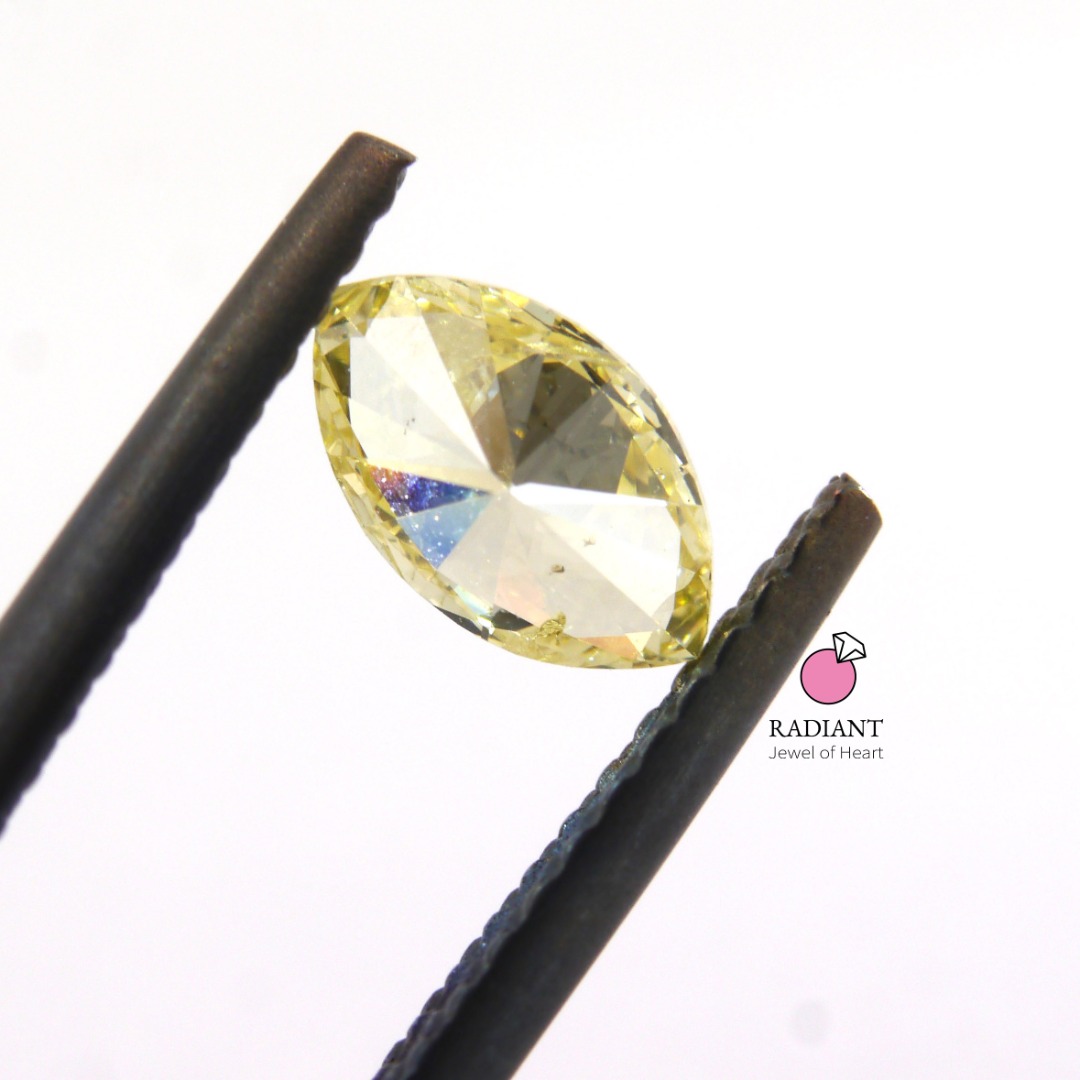 0.44 Natural Fancy Yellow SI2 Diamond