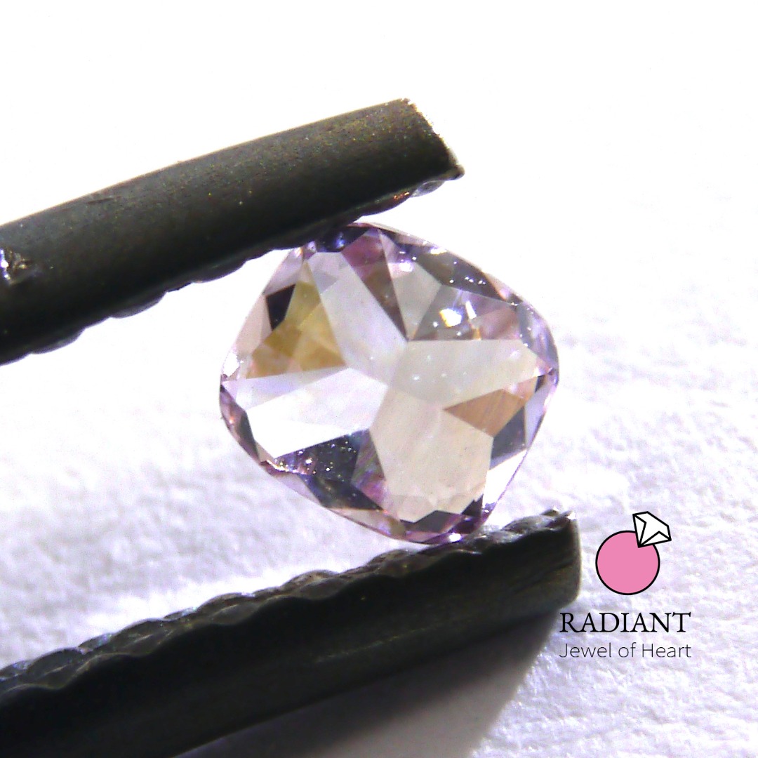 0.14 Natural Fancy Purple Pink Diamond